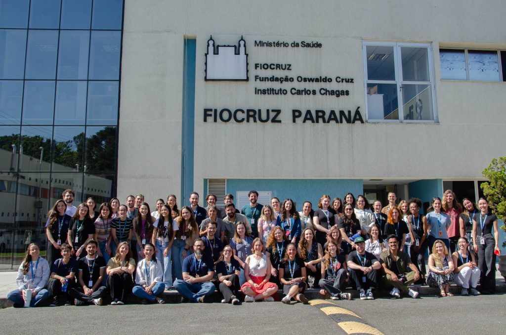 Ao todo, foram 20 trabalhos de mestrado e 22 de doutorado apresentados, reafirmando a robustez e a diversidade das pesquisas conduzidas no programa.